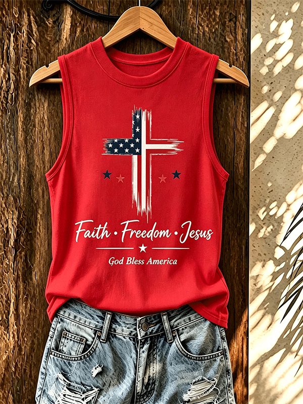Women'S Faith Freedom Jesus Vintage American Flag Cross Tank Top